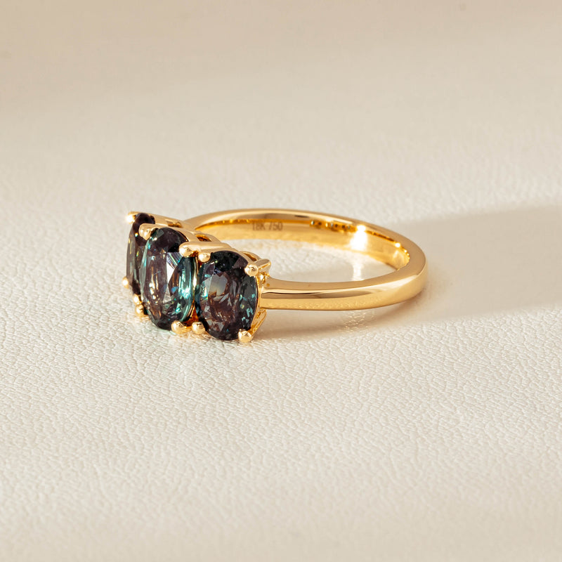 18ct Yellow Gold 3.60ct Green Sapphire Odyssey Ring - Ring - Walker & Hall