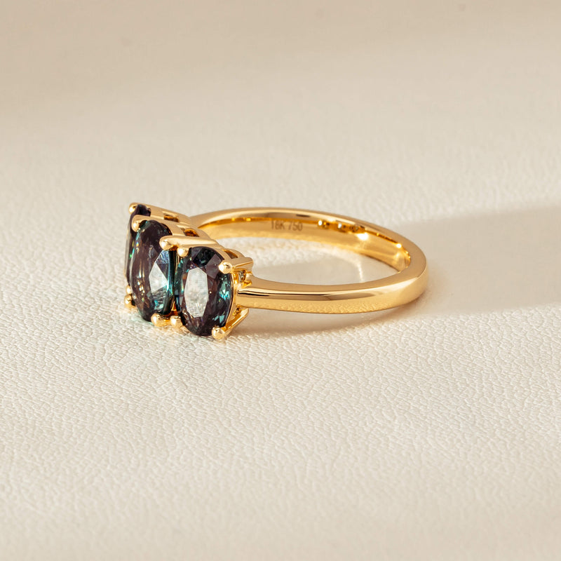18ct Yellow Gold 3.60ct Green Sapphire Odyssey Ring - Ring - Walker & Hall