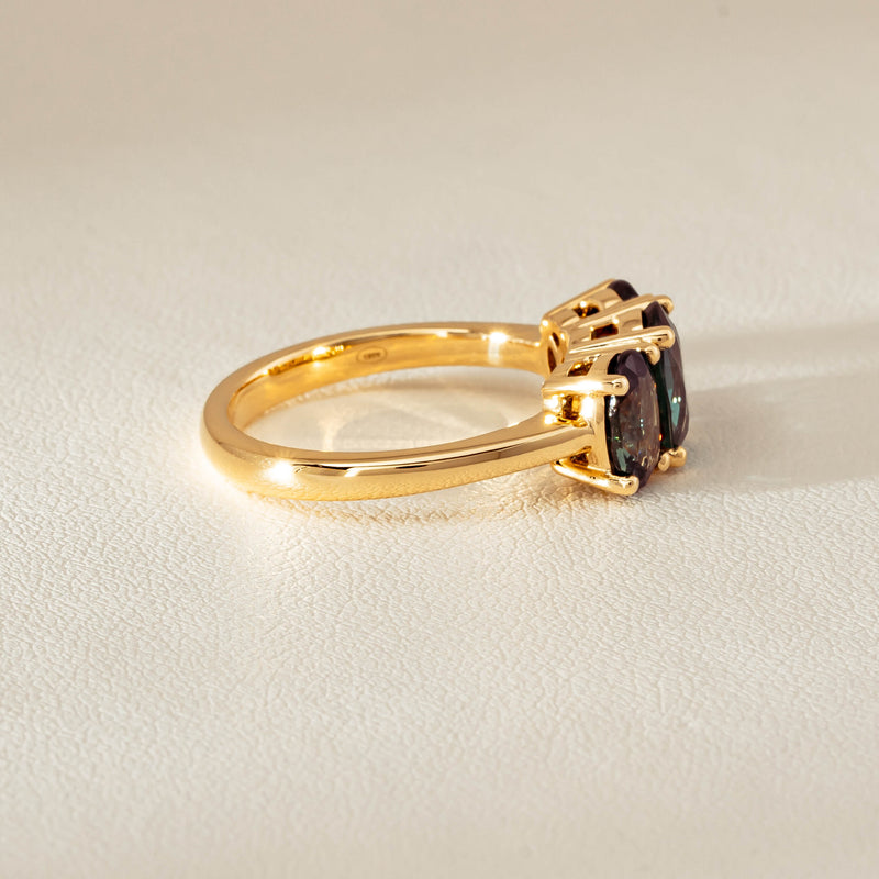 18ct Yellow Gold 3.60ct Green Sapphire Odyssey Ring - Ring - Walker & Hall