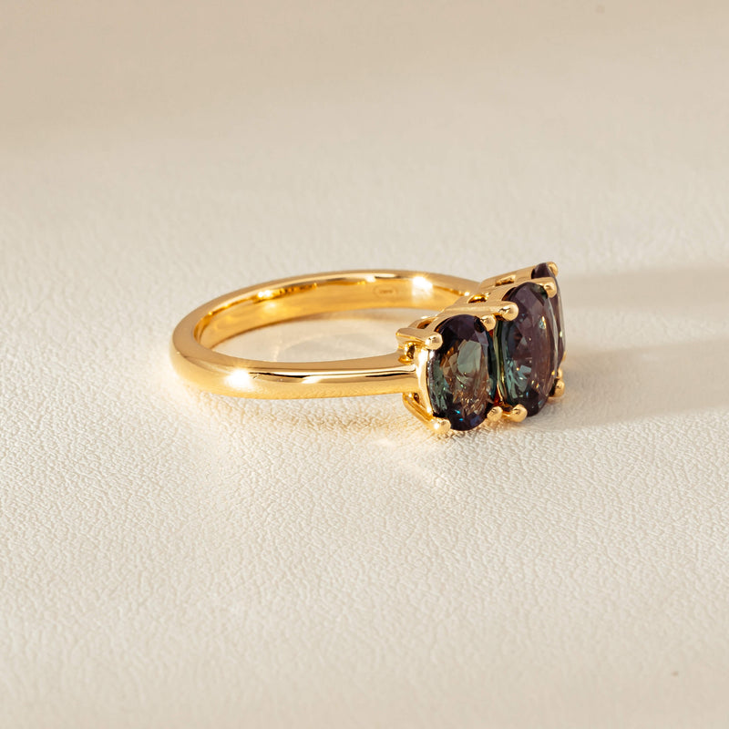 18ct Yellow Gold 3.60ct Green Sapphire Odyssey Ring - Ring - Walker & Hall