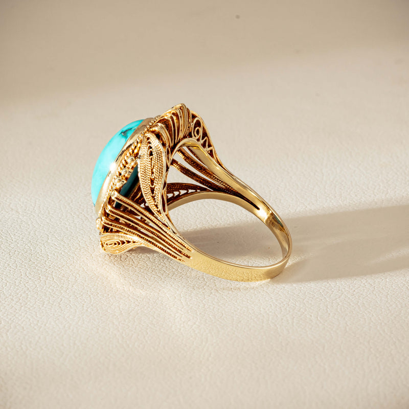 Deja Vu 14ct Yellow Gold Oval Turquoise Filigree Ring