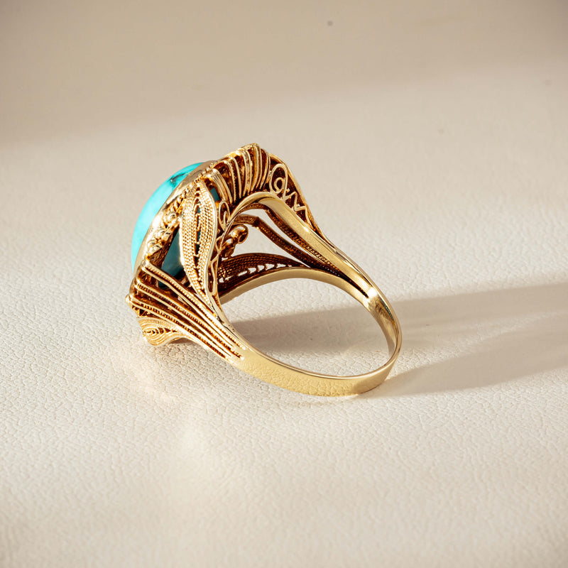 Deja Vu 14ct Yellow Gold Oval Turquoise Filigree Ring