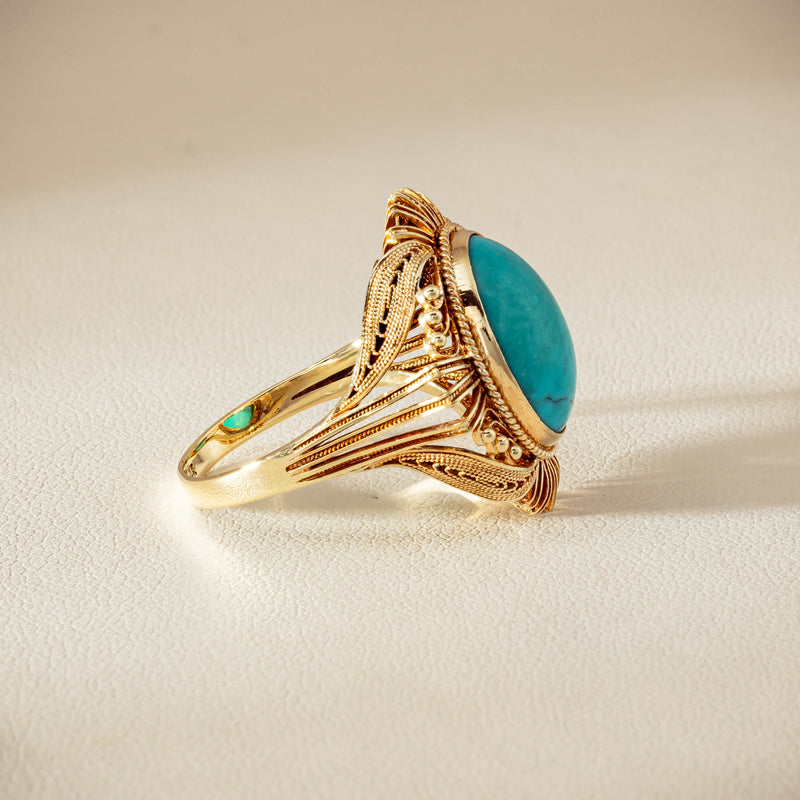 Deja Vu 14ct Yellow Gold Oval Turquoise Filigree Ring