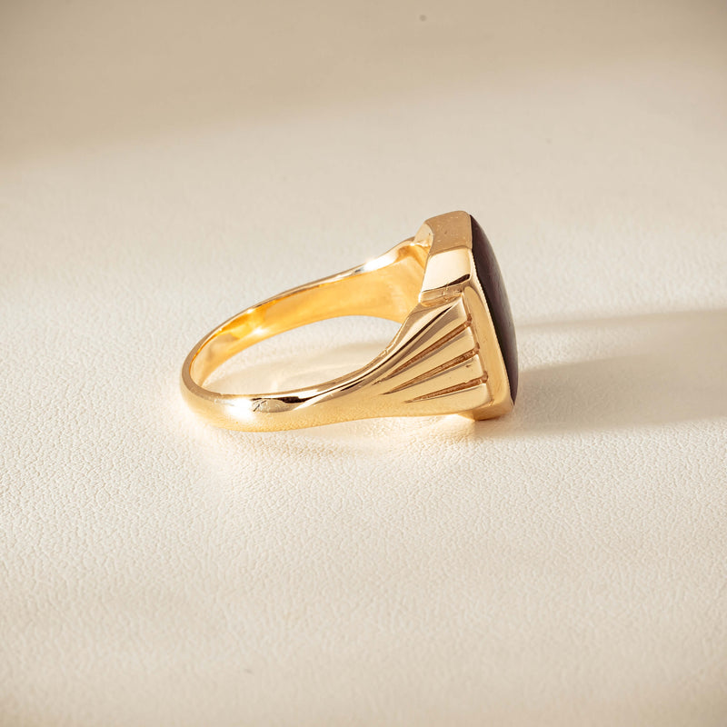 Deja Vu 9ct Yellow Gold Octagonal Greenstone Ring - Ring - Walker & Hall