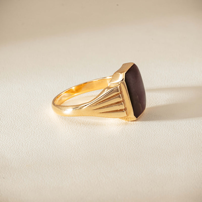 Deja Vu 9ct Yellow Gold Octagonal Greenstone Ring - Ring - Walker & Hall
