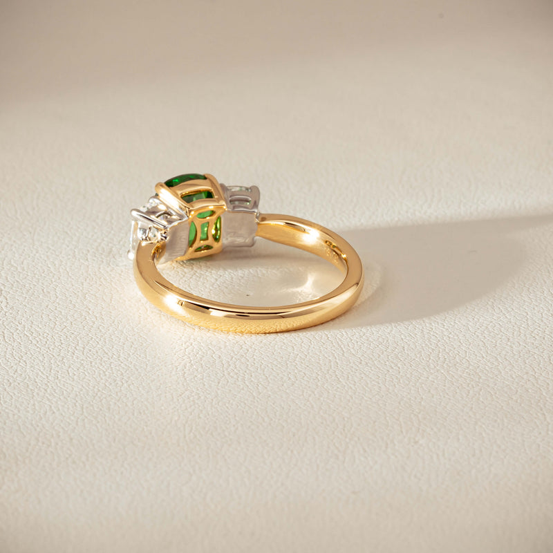 18ct Yellow Gold 2.01ct Tsavorite & Diamond Odyssey Ring