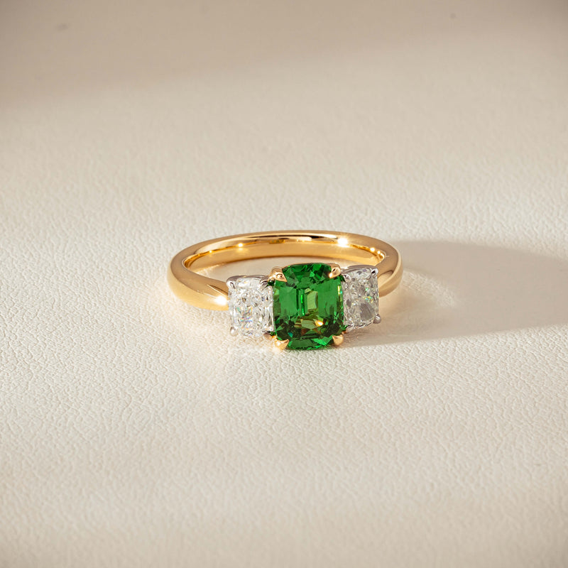 18ct Yellow Gold 2.01ct Tsavorite & Diamond Odyssey Ring