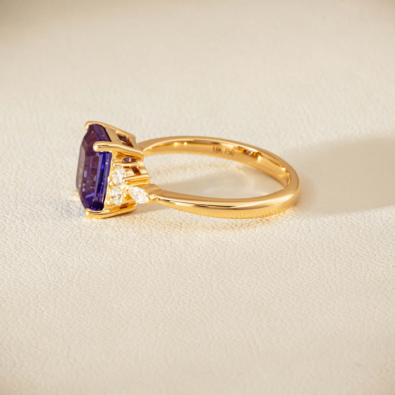 18ct Yellow Gold 2.88ct Tanzanite & Diamond Oriana Ring
