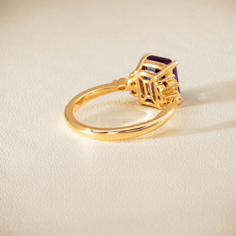 18ct Yellow Gold 2.88ct Tanzanite & Diamond Oriana Ring