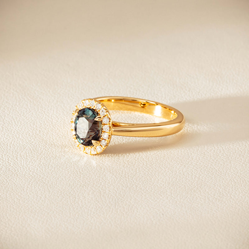 18ct Yellow Gold 2.03ct Green Sapphire & Diamond Nina Ring