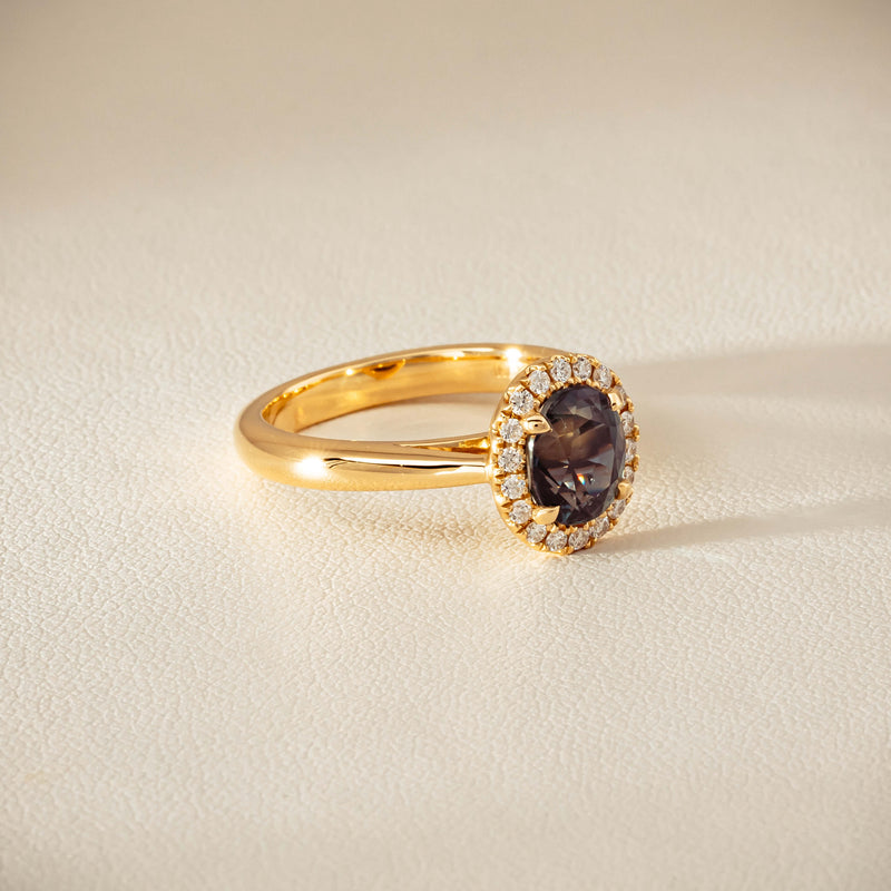 18ct Yellow Gold 2.03ct Green Sapphire & Diamond Nina Ring
