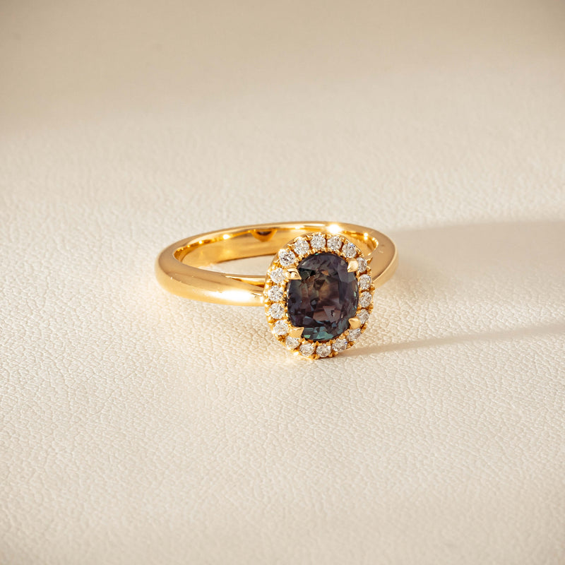 18ct Yellow Gold 2.03ct Green Sapphire & Diamond Nina Ring