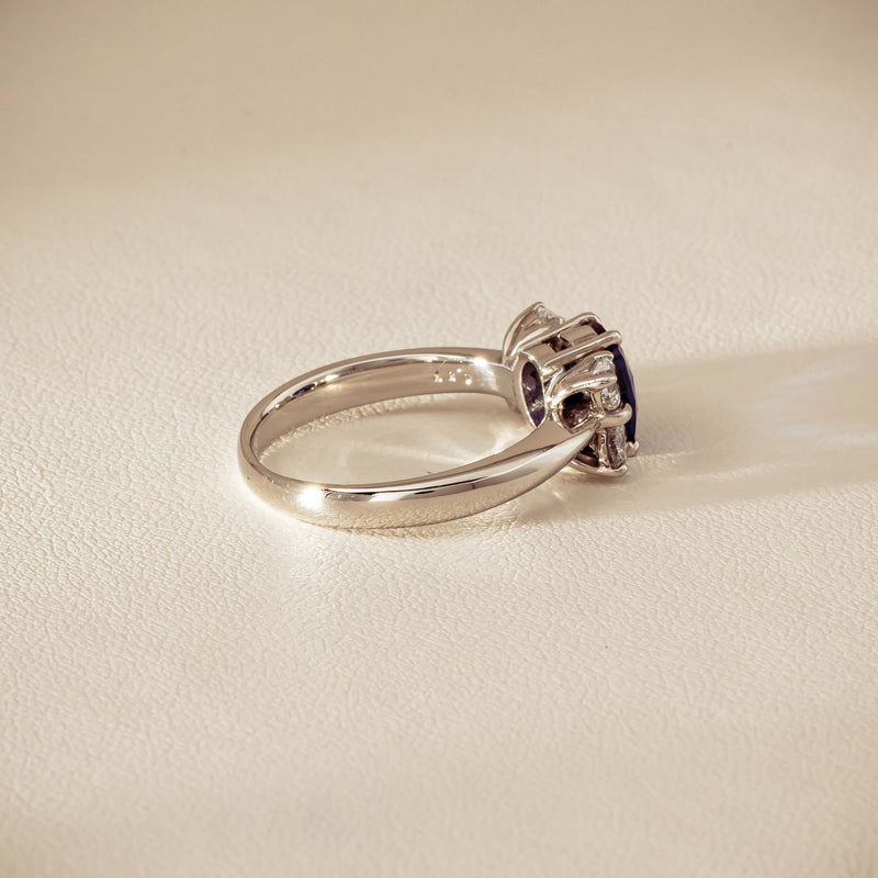 Deja Vu Platinum 1.49ct Oval Sapphire & Diamond Ring