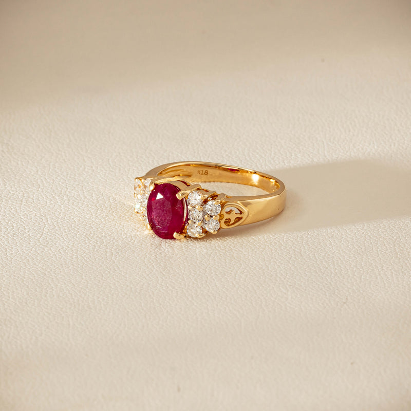Deja Vu 18ct Yellow Gold 1.36ct Ruby & Diamond Ring