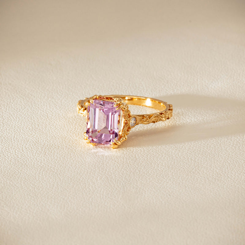 18ct Yellow Gold Kunzite & Diamond Romanov Ring