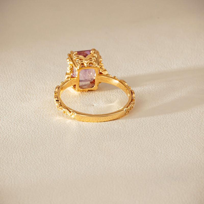 18ct Yellow Gold Kunzite & Diamond Romanov Ring