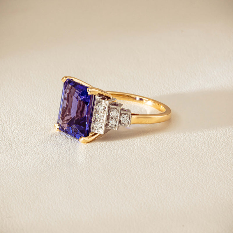 18ct Yellow Gold Tanzanite & Diamond Maya Ring