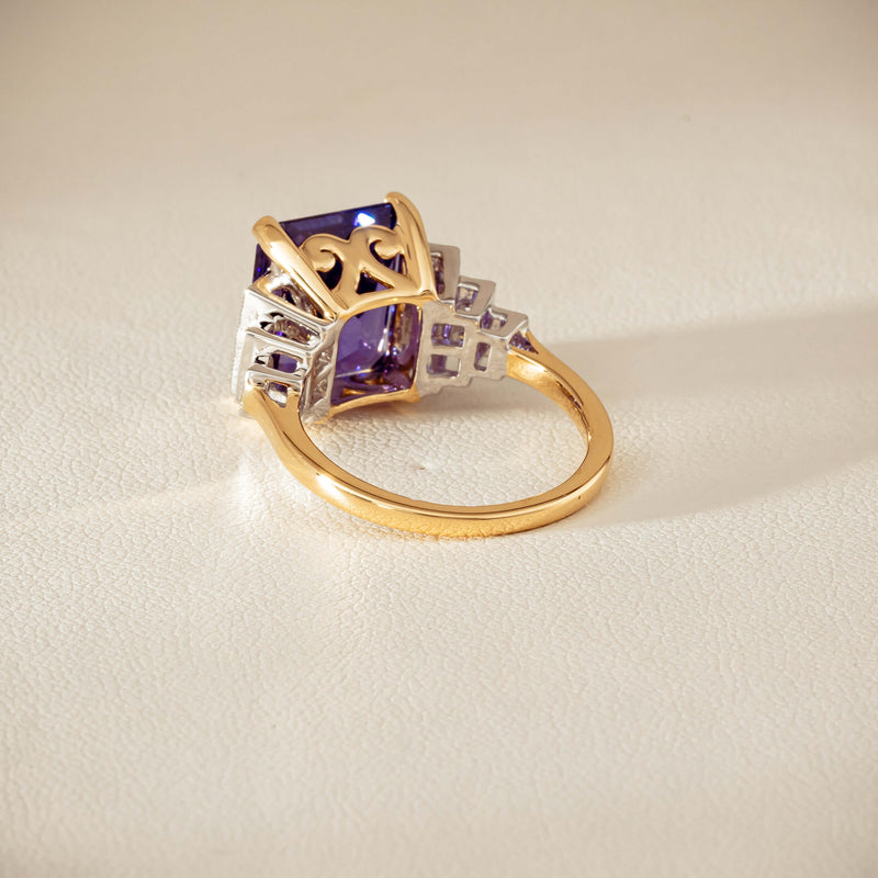 18ct Yellow Gold Tanzanite & Diamond Maya Ring