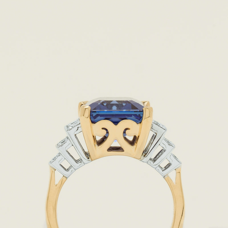 18ct Yellow Gold Tanzanite & Diamond Maya Ring