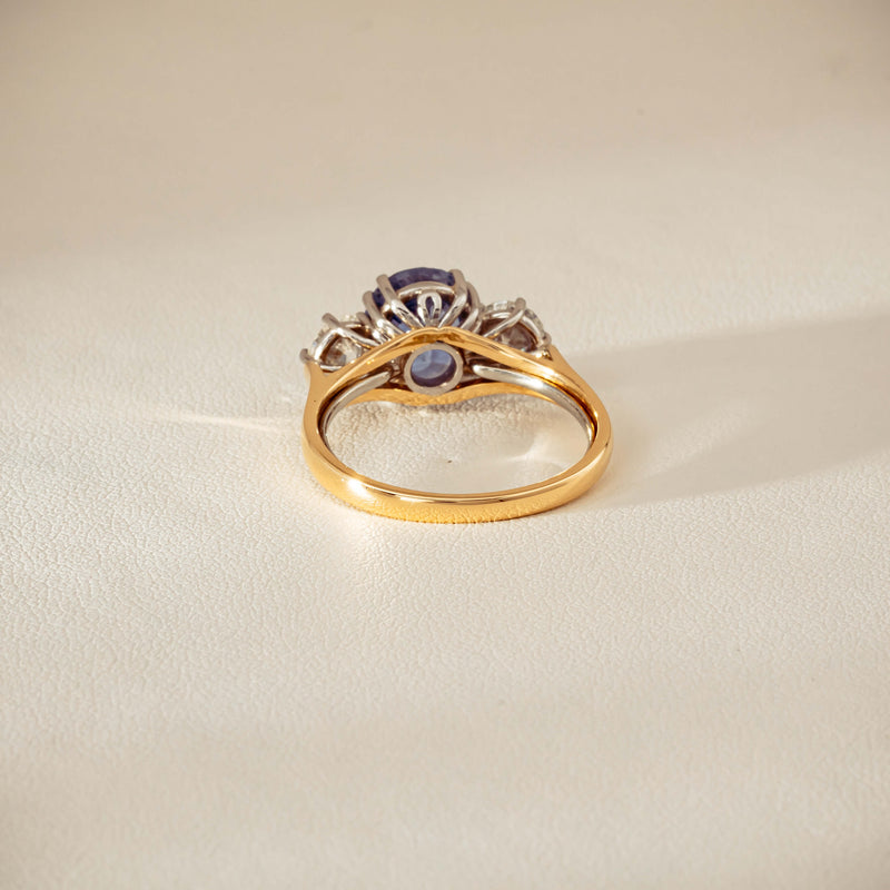Deja Vu 18ct Yellow Gold 3.67ct Sapphire & Diamond Ring