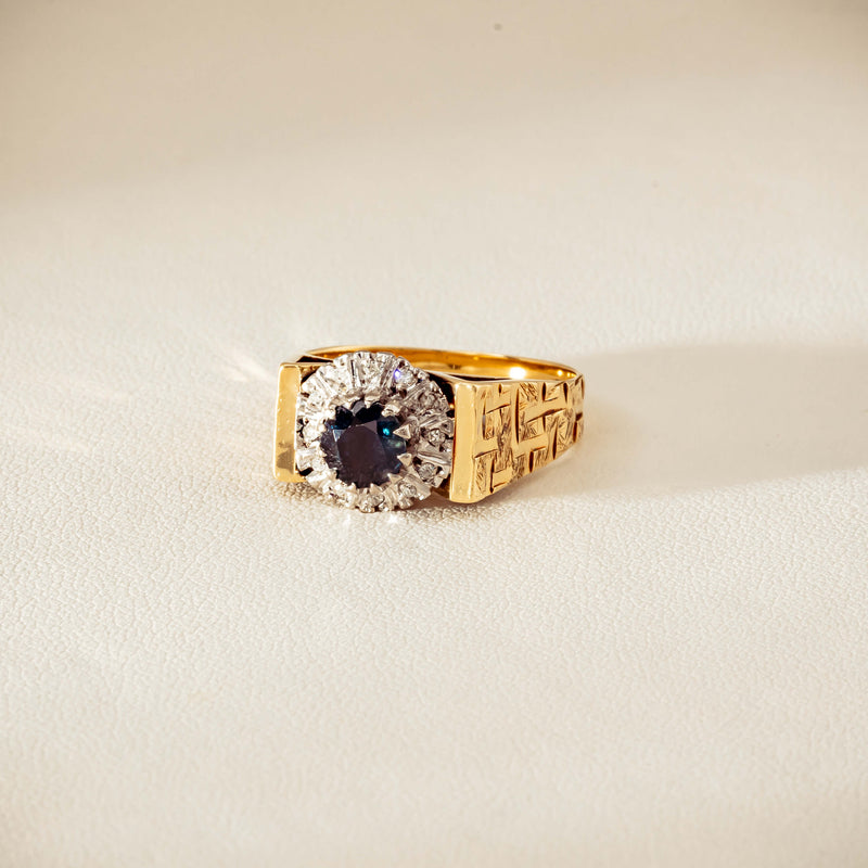 Vintage 18ct Yellow Gold Sapphire & Diamond Cluster Ring