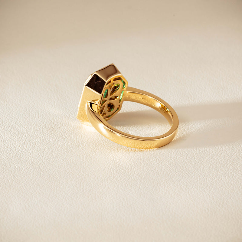 18ct Yellow Gold 2.26ct Emerald & Diamond Halo Ring