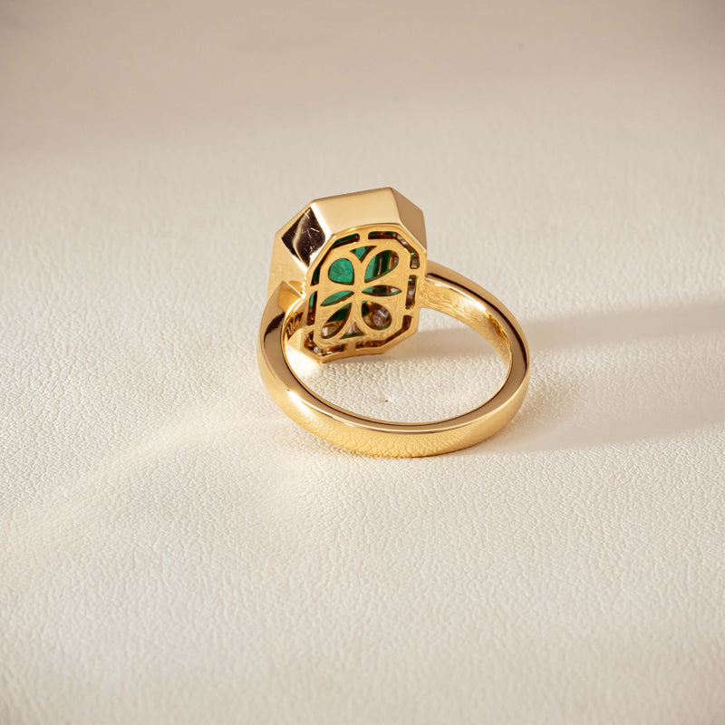 18ct Yellow Gold 2.26ct Emerald & Diamond Halo Ring