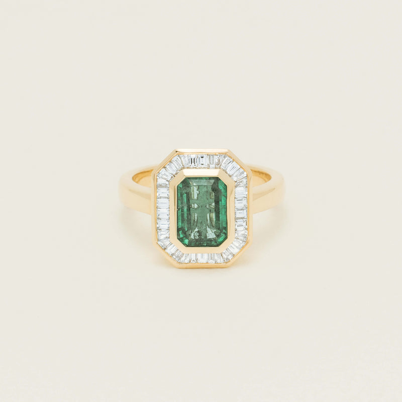 18ct Yellow Gold 2.26ct Emerald & Diamond Halo Ring