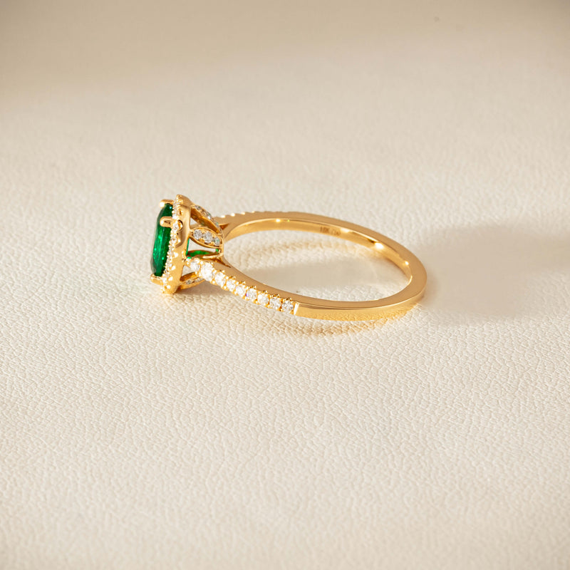 18ct Yellow Gold .72ct Emerald Diamond Mini Sierra Ring