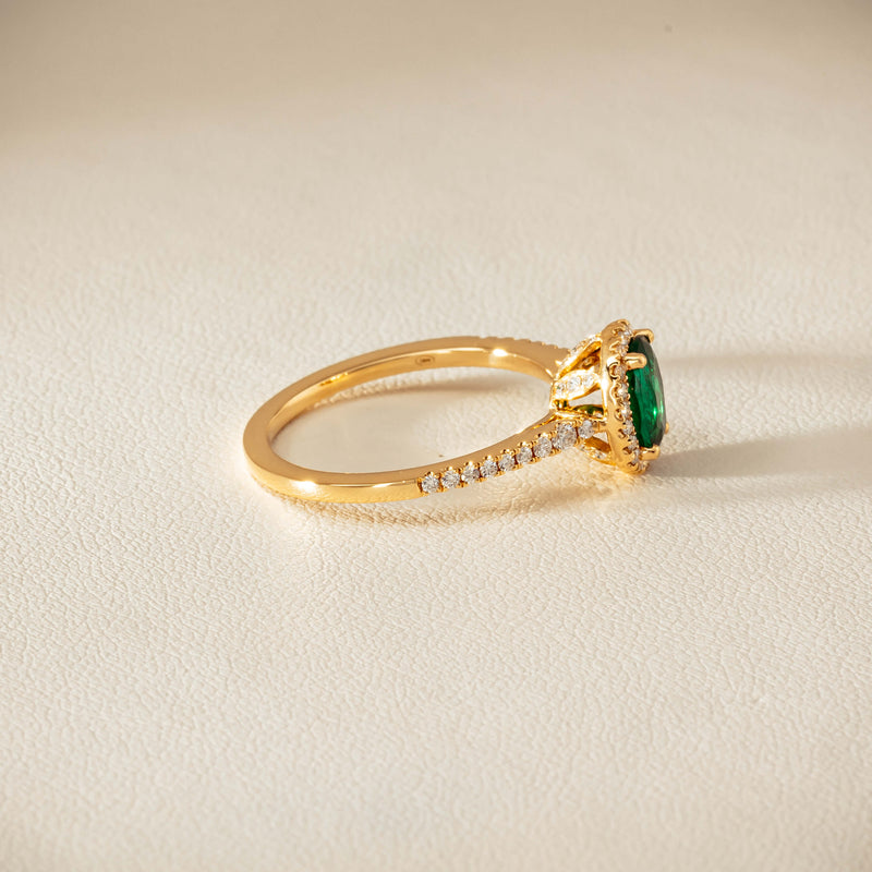 18ct Yellow Gold .72ct Emerald Diamond Mini Sierra Ring