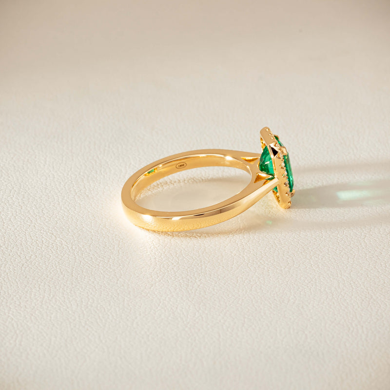 18ct Yellow Gold 1.38ct Emerald & Diamond Nina Ring