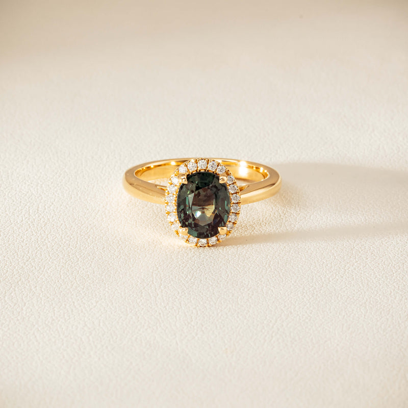 18ct Yellow Gold 2.37ct Green Sapphire & Diamond Nina Ring