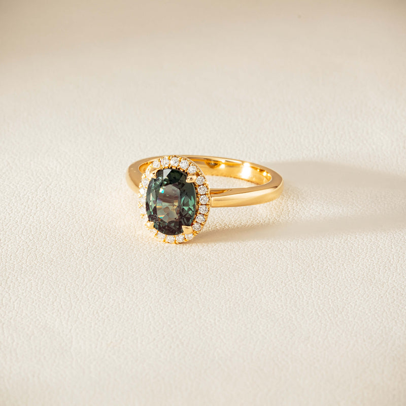18ct Yellow Gold 2.37ct Green Sapphire & Diamond Nina Ring