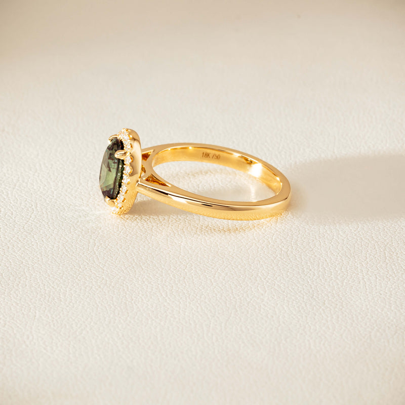 18ct Yellow Gold 2.37ct Green Sapphire & Diamond Nina Ring