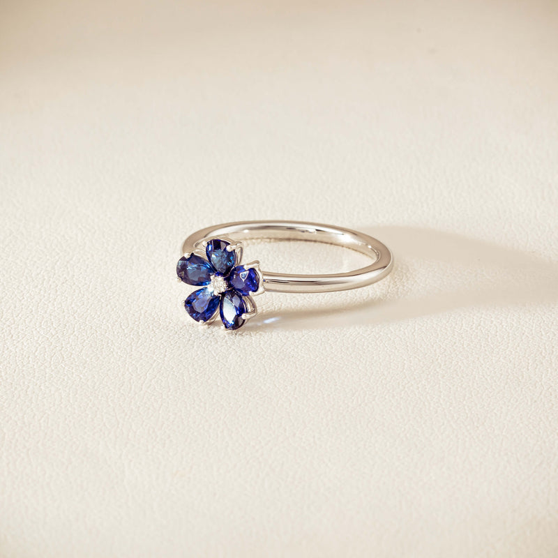 18ct White Gold Sapphire & Diamond Forget-Me-Not Ring
