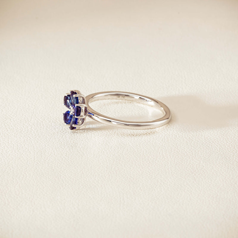 18ct White Gold Sapphire & Diamond Forget-Me-Not Ring