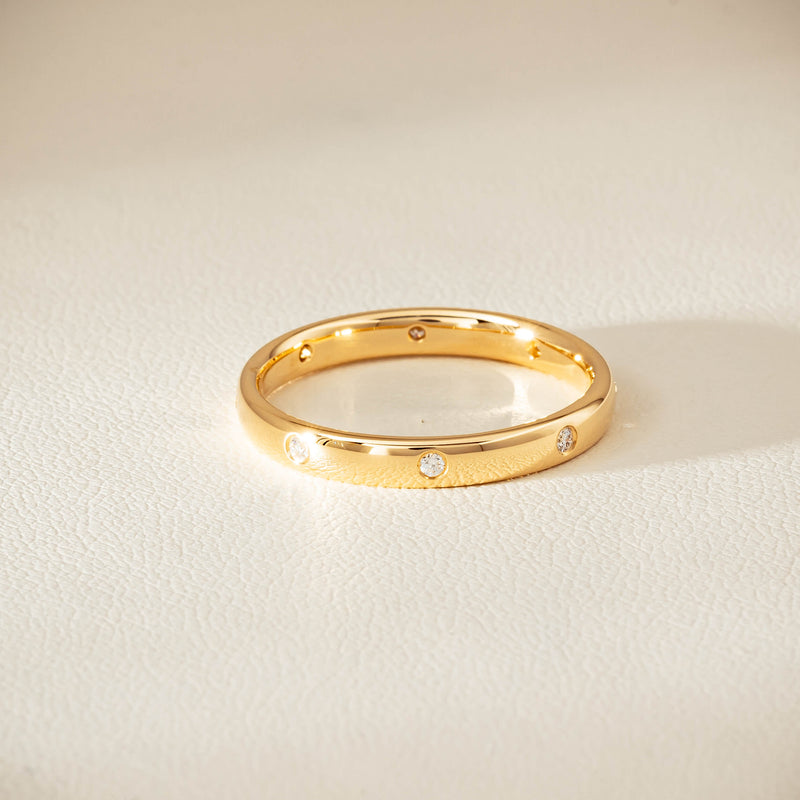 18ct Yellow Gold Diamond Lucky Band - Ring - Walker & Hall