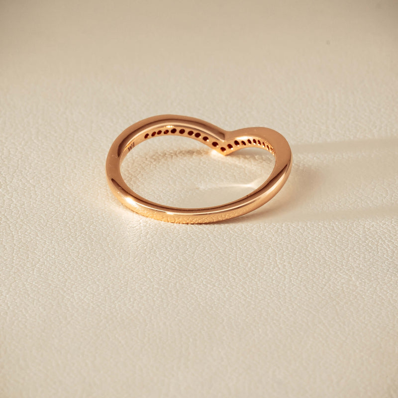 14ct Rose Gold Diamond Chevron Band