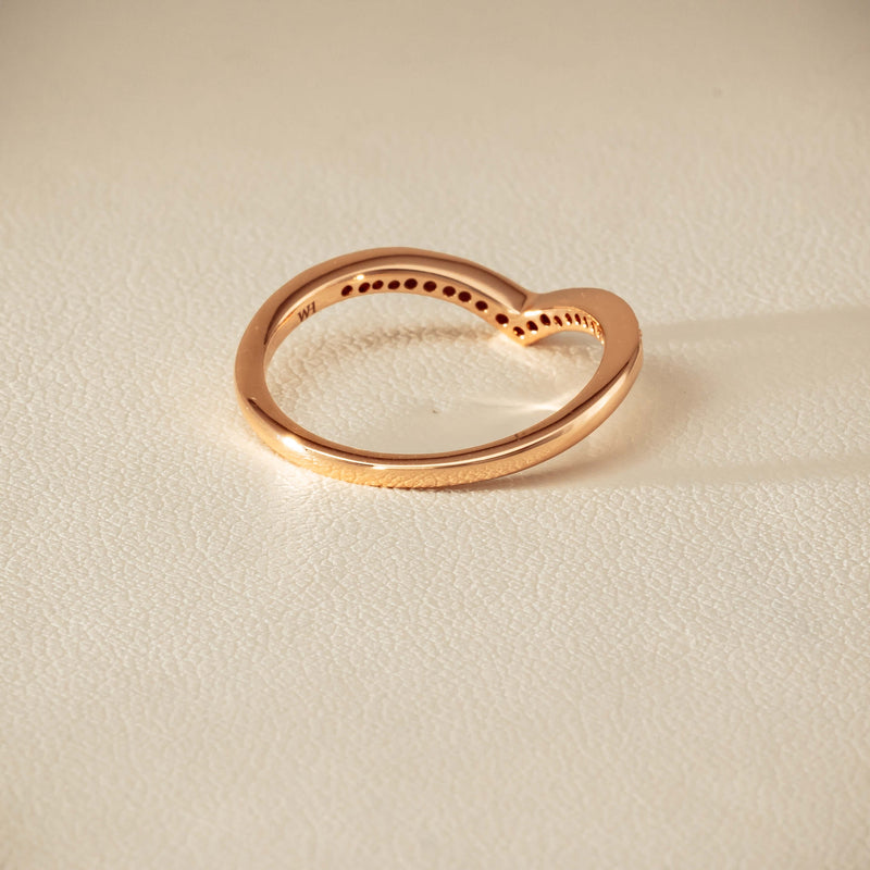 14ct Rose Gold Diamond Chevron Band