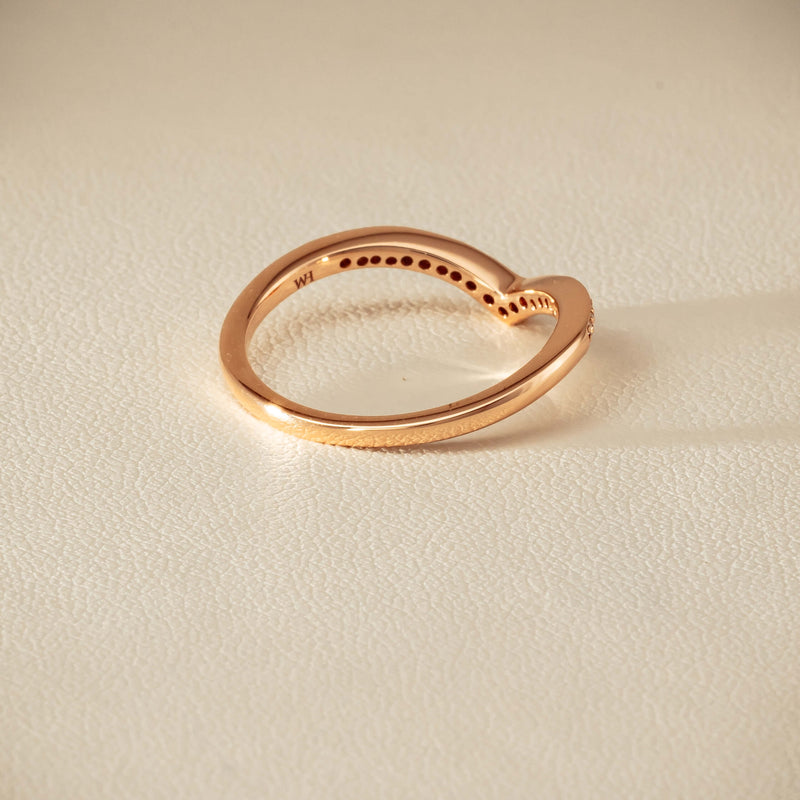 14ct Rose Gold Diamond Chevron Band