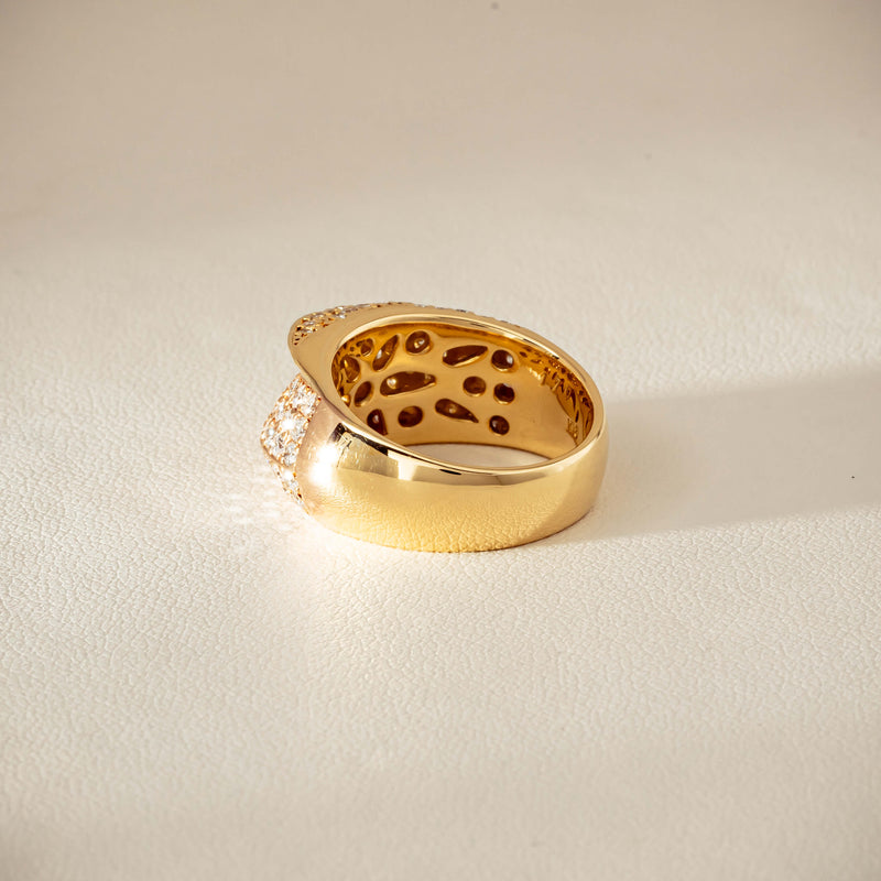 Deja Vu 18ct Bi-Tone Gold 1.70ct Diamond Crossover Ring
