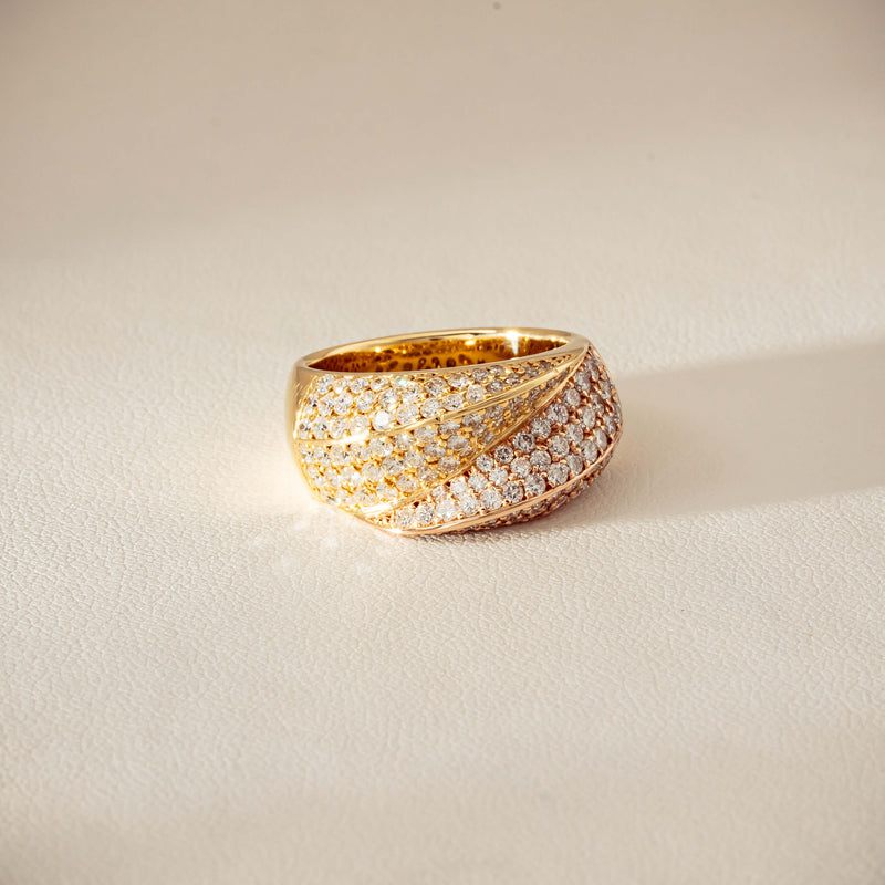 Deja Vu 18ct Bi-Tone Gold 1.70ct Diamond Crossover Ring