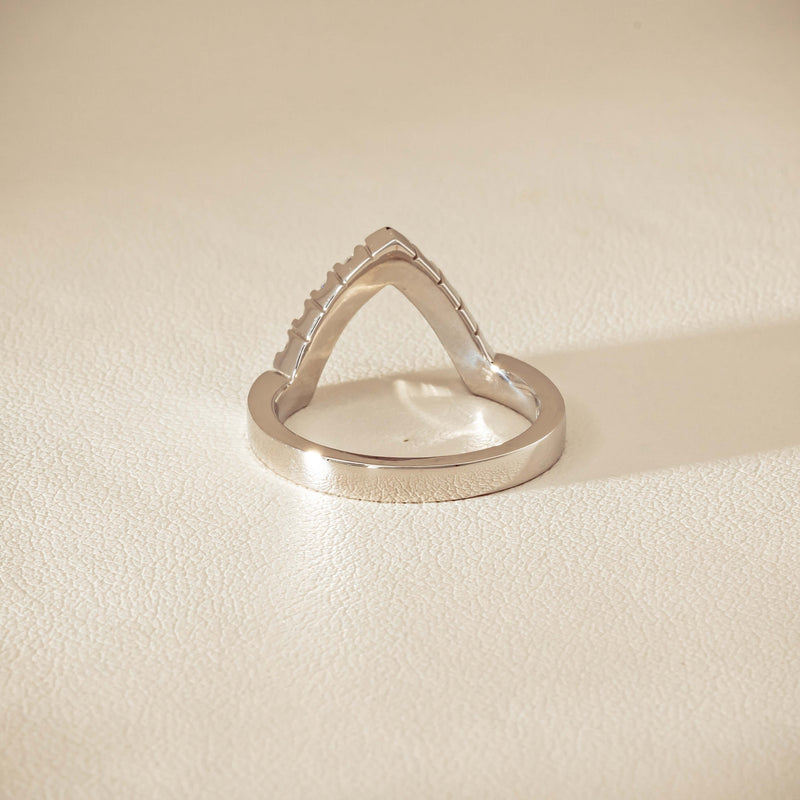 Deja Vu 18ct White Gold .27ct Diamond V-Shaped Band - Ring - Walker & Hall