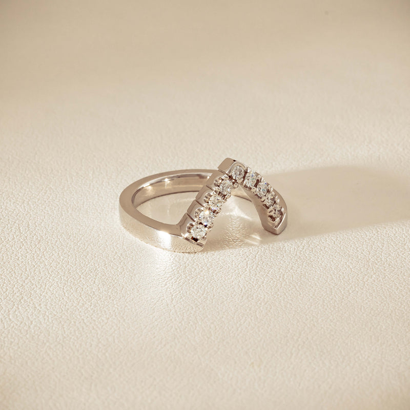 Deja Vu 18ct White Gold .27ct Diamond V-Shaped Band - Ring - Walker & Hall