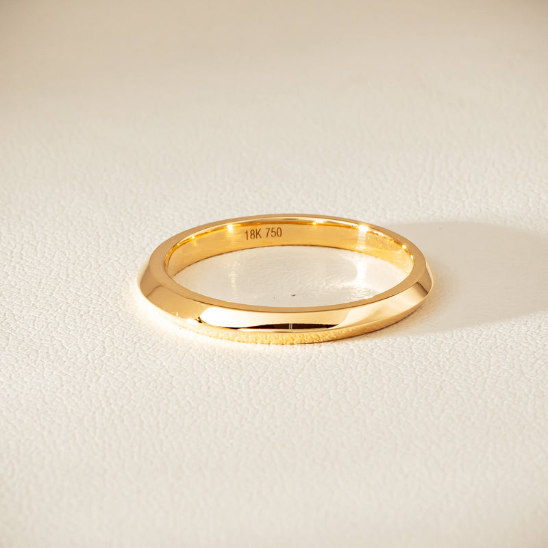 18ct Yellow Gold Venetian Band - Ring - Walker & Hall