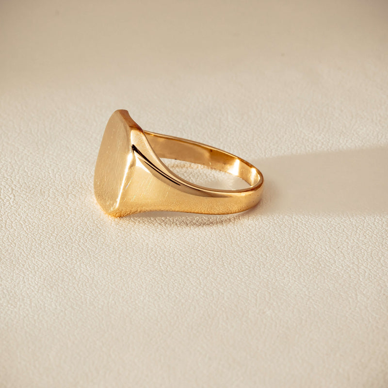 Deja Vu 9ct Yellow Gold Rectangular Signet Ring - Ring - Walker & Hall