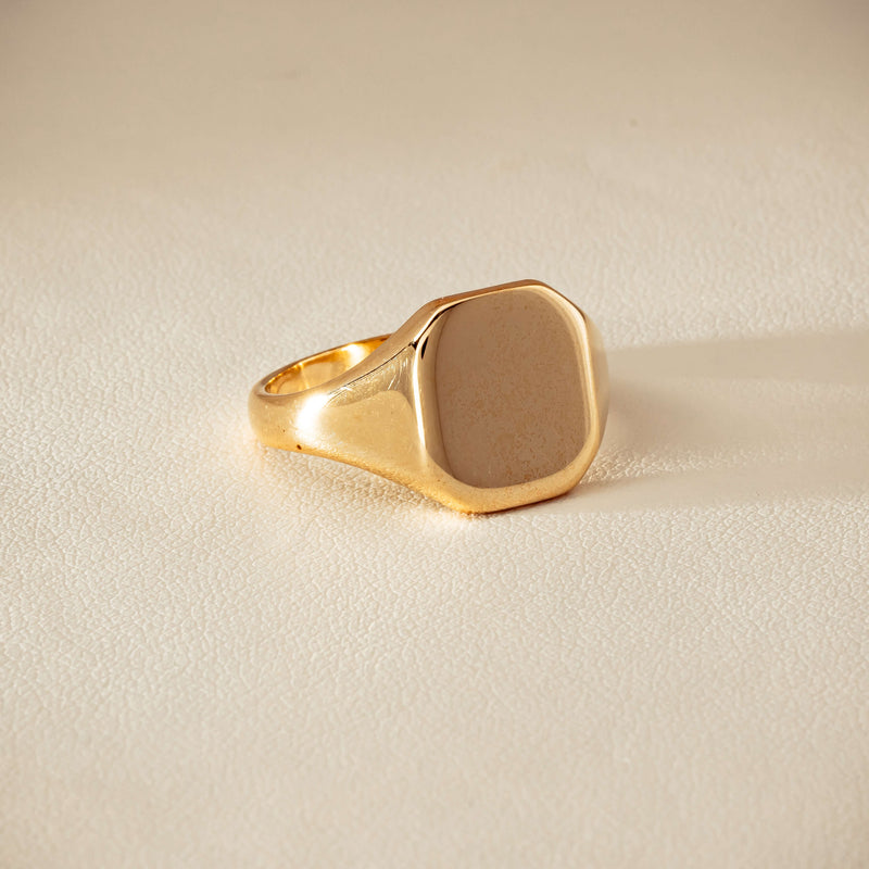 Deja Vu 9ct Yellow Gold Rectangular Signet Ring - Ring - Walker & Hall
