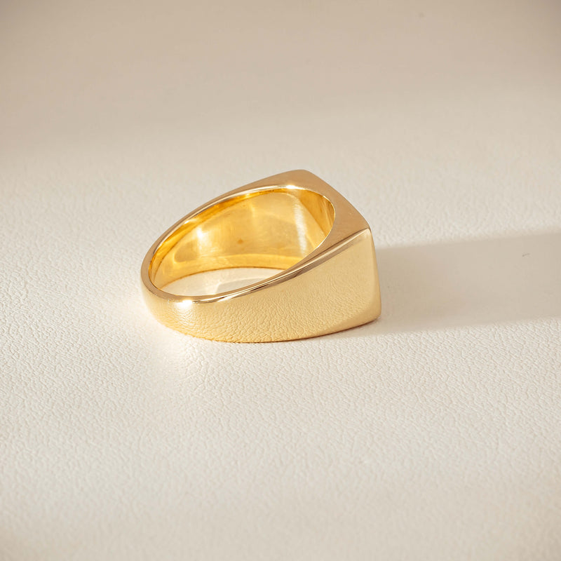 Deja Vu 9ct Yellow Gold Rectangular Signet Ring - Ring - Walker & Hall