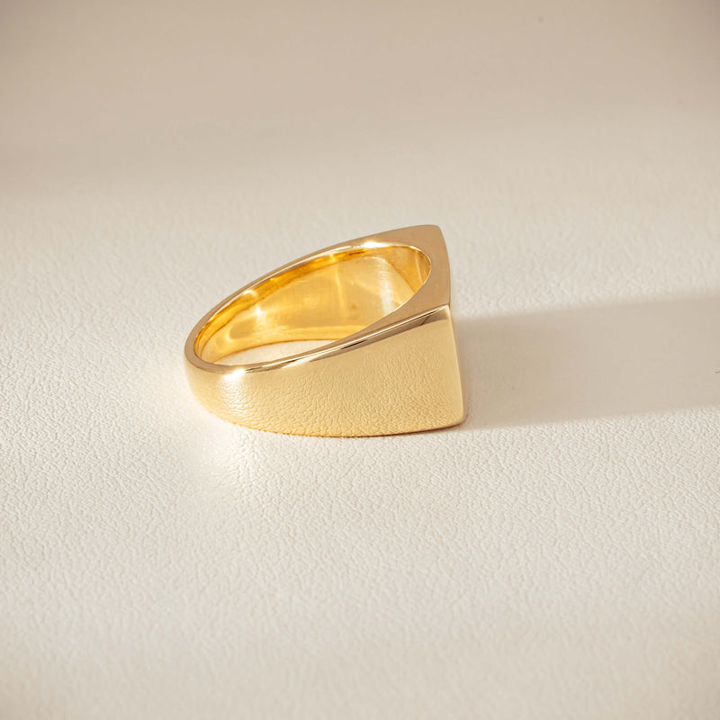 Deja Vu 9ct Yellow Gold Rectangular Signet Ring - Ring - Walker & Hall