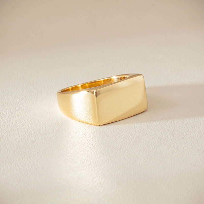 Deja Vu 9ct Yellow Gold Rectangular Signet Ring - Ring - Walker & Hall
